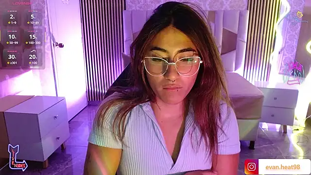 Livglow_tay's cam snapshot