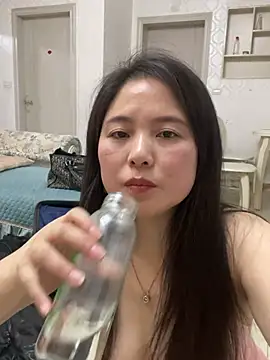 tianwei2567's cam snapshot