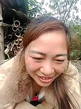 out-lustt's cam snapshot