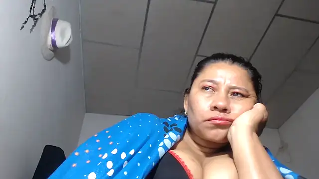 adrixxx38's cam snapshot