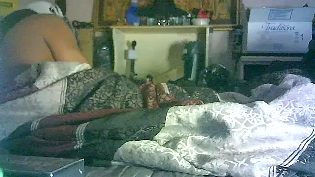 ON3YOULLN3VER_FIR3's cam snapshot