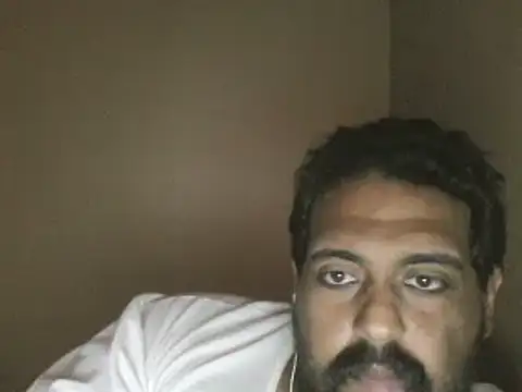 elpoop7305's cam snapshot