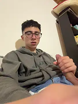 CamiRojas_boy live sex cam