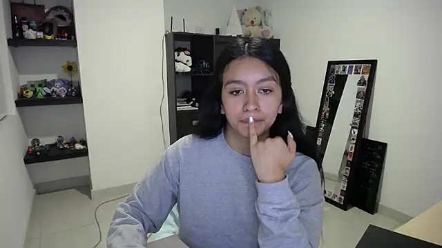 elaine_sun1's cam snapshot