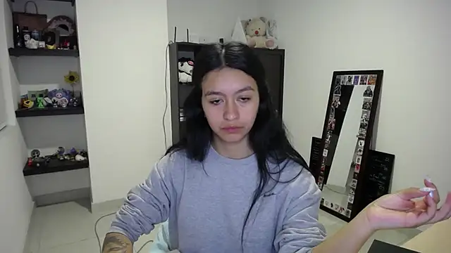 elaine_sun1's cam snapshot