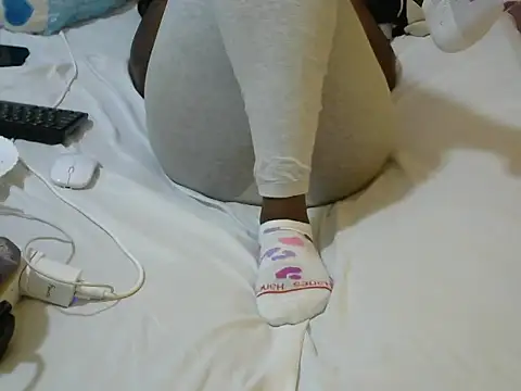 winnie254's cam snapshot