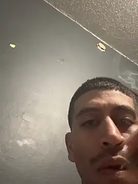 busnfatnutsLildee's cam snapshot