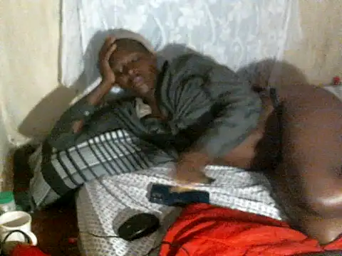 cute-shamza's cam snapshot