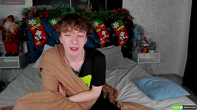 TrevorBenson's cam snapshot