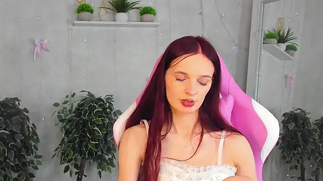 Alicia_Adammss's cam snapshot