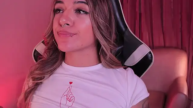 ashleyvalirya's cam snapshot