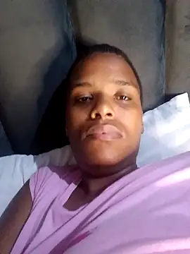 SexySlenderLexy live sex cam