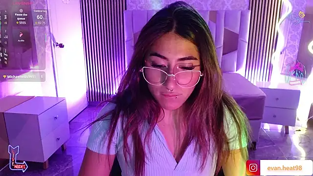 Livglow_tay's cam snapshot