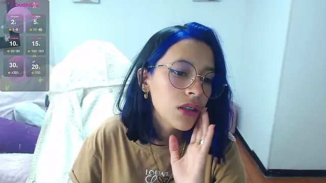 Kittie_nala_'s cam snapshot