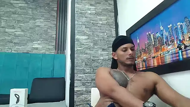 Chris_Dick23 live sex cam