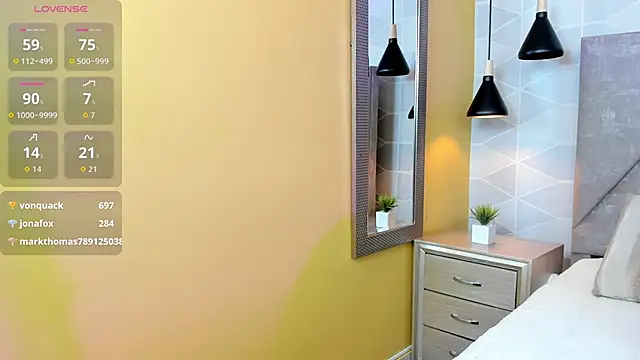 Jade_Whisper's cam snapshot