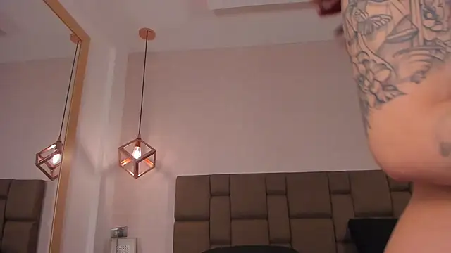 Julieth_Rojas's cam snapshot