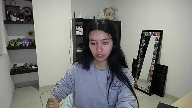 elaine_sun1's cam snapshot