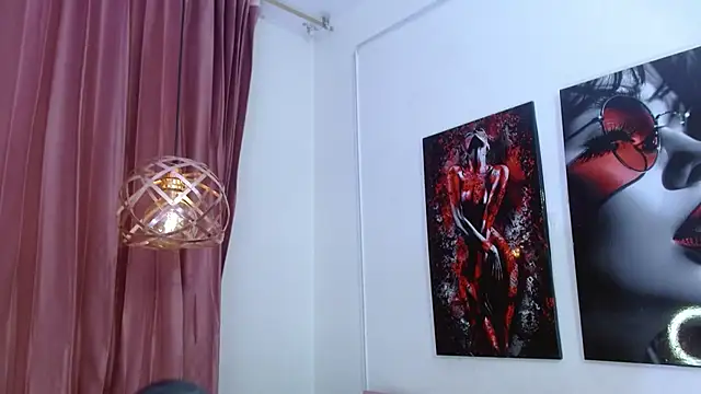 tael_novacs's cam snapshot