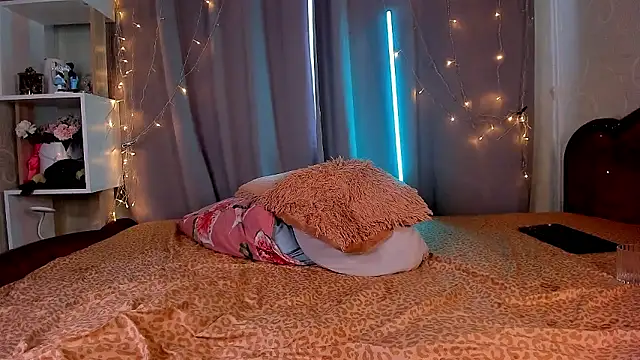 Jess_Lui's cam snapshot