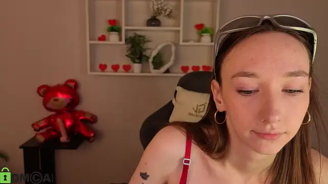 Miche1le_Allenne's cam snapshot