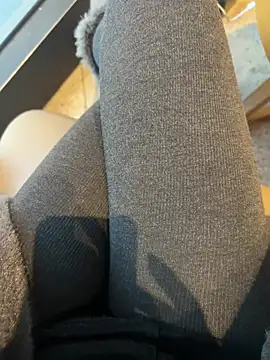 yimisun01's cam snapshot