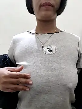 love_sexy090's cam snapshot