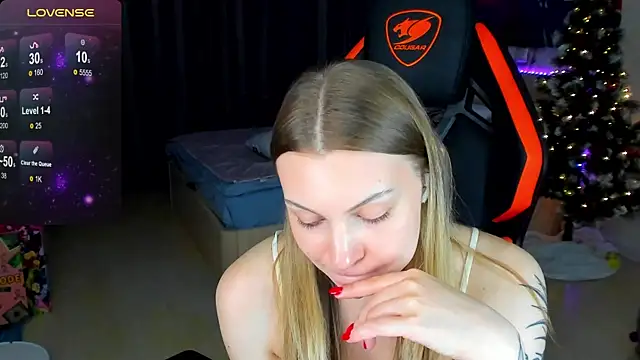 BiMolly's cam snapshot