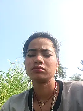 Jooli_sakya live sex cam