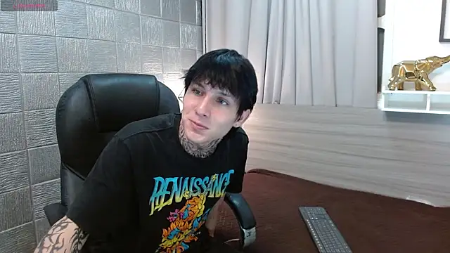 Iantwink18's cam snapshot