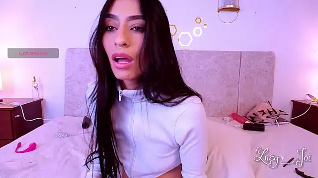 Lucyanajoi's cam snapshot