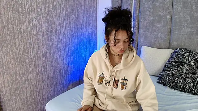 KatherineGomez live sex cam