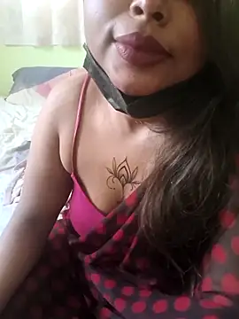 Trending_Couple live sex cam