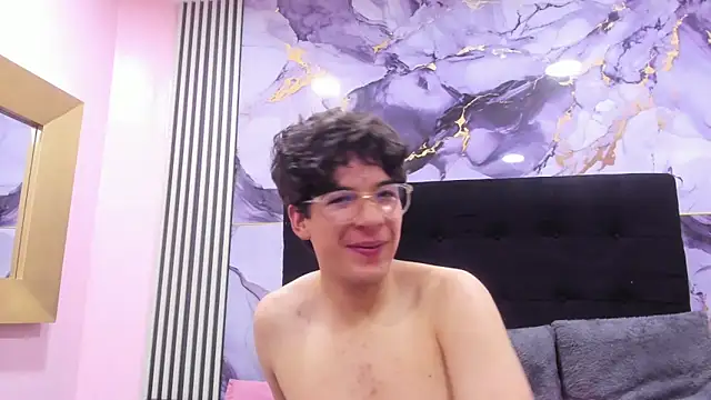 Desire_Ecstasy live sex cam