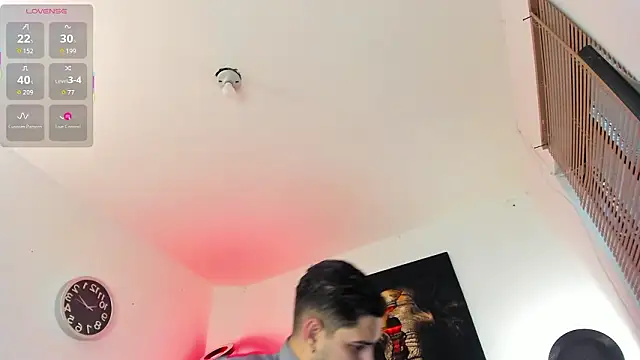 Nicolas_Fellener's cam snapshot