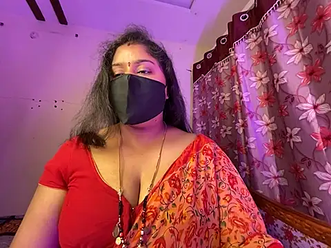 LouleyRanii's cam snapshot