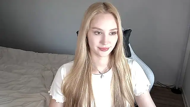 Layla001's cam snapshot