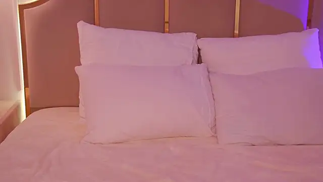 ArianaMell's cam snapshot