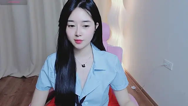 Miu-999 live sex cam