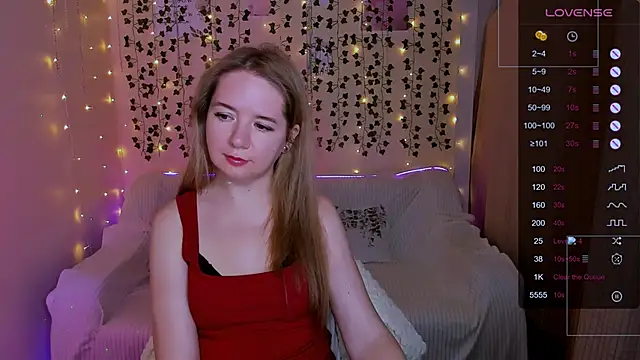 Evaa_Grey's cam snapshot