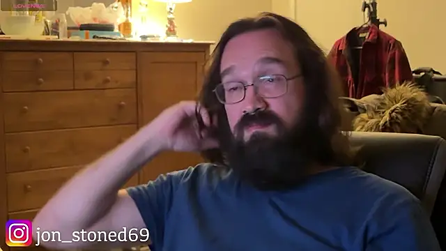 beardedfantasydaddy's cam snapshot