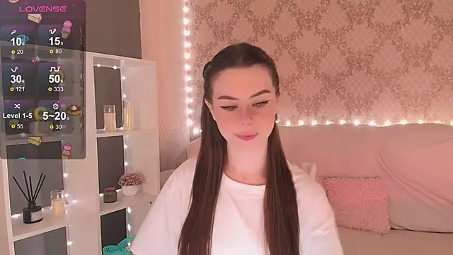 HolyMiax live sex cam