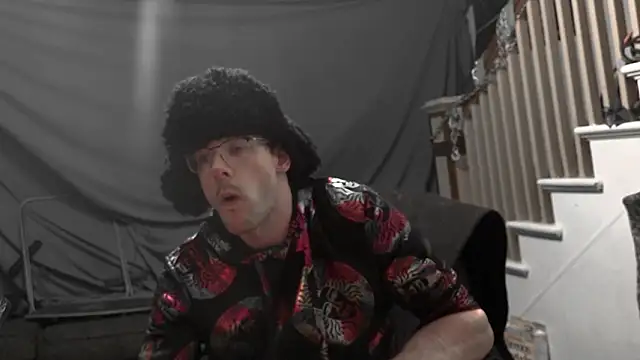 MasterDaddyCool's cam snapshot