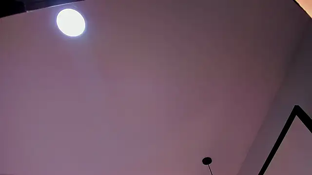 alice_lodge's cam snapshot