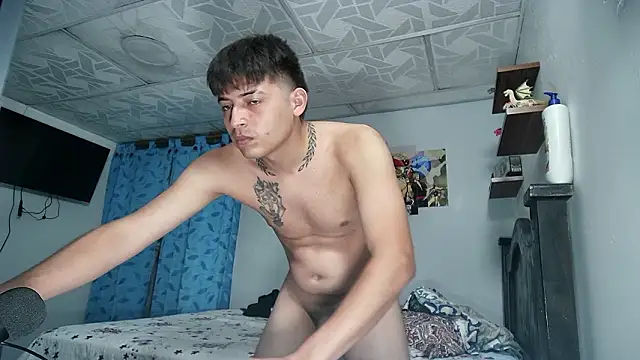 ricky_boy4 live sex cam