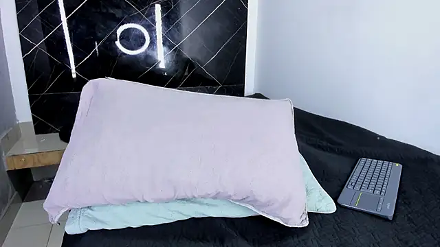 Treyk_king live sex cam