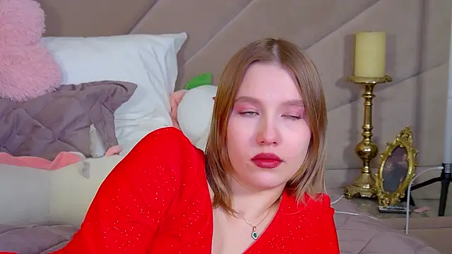 LiliLinn live sex cam