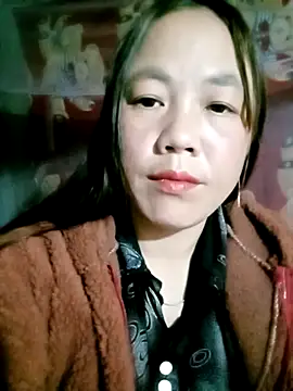 Sara_pusyy live sex cam