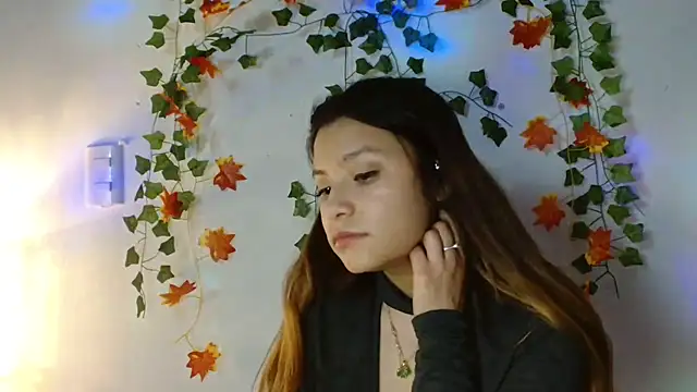 3littleschoolteens's cam snapshot