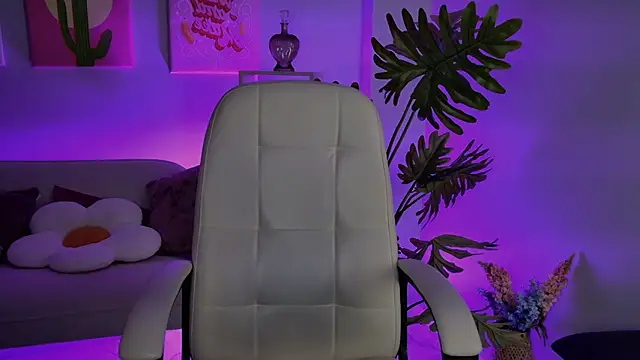 WesleeGray's cam snapshot